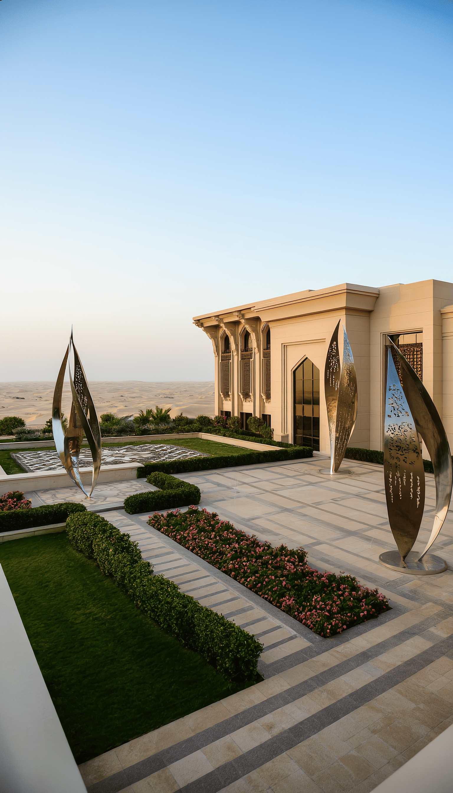 9x16_create_images_for_exterior_hotel